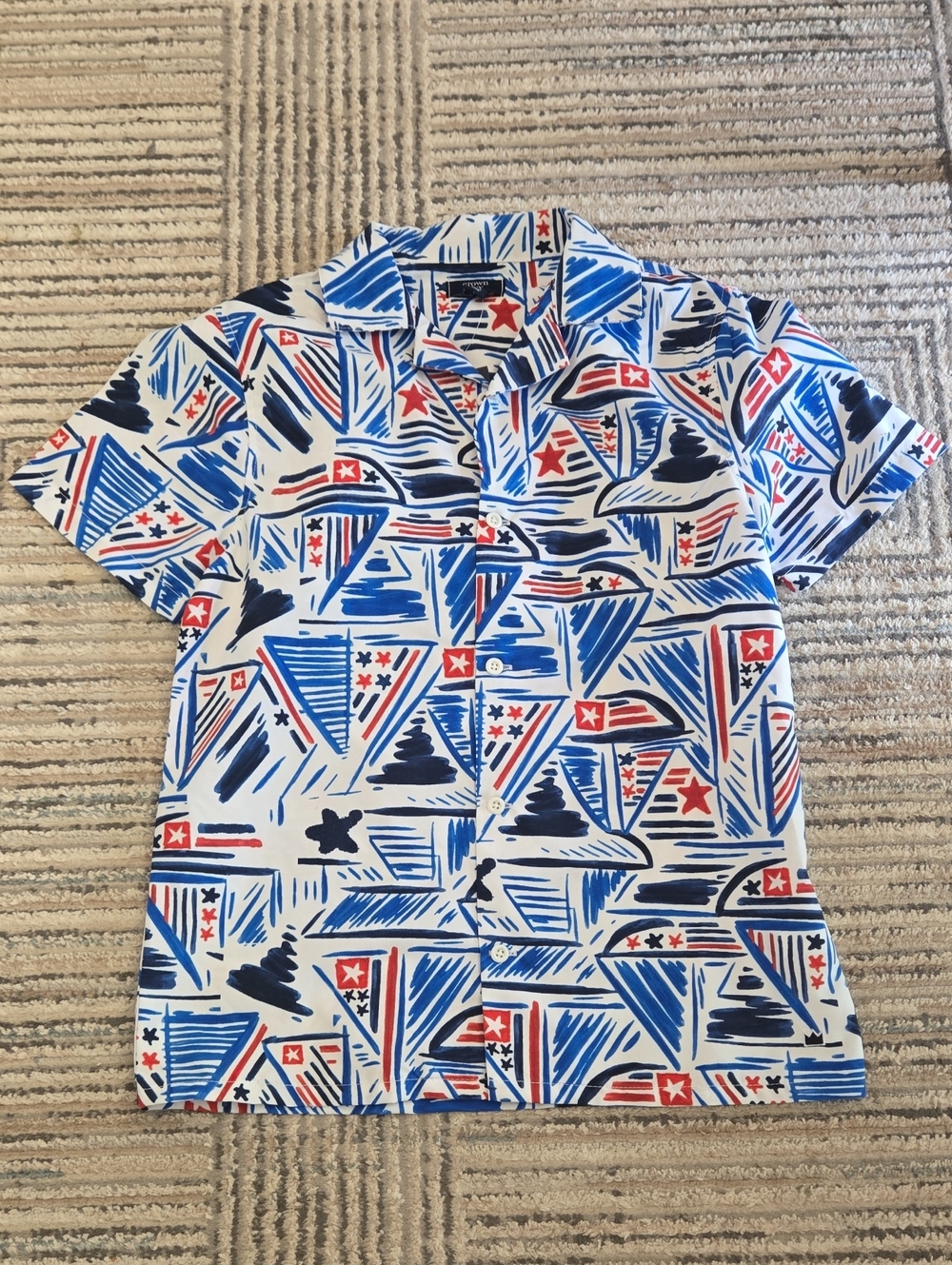 Boys Short-Sleeve Printed Button-Up Shirt in White, Blue & Red